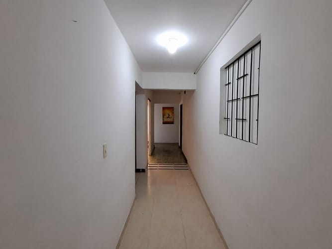 Casa de 6 alcobas en venta en Sotomayor, Bucaramanga, 500 m² · foto 9 de 10