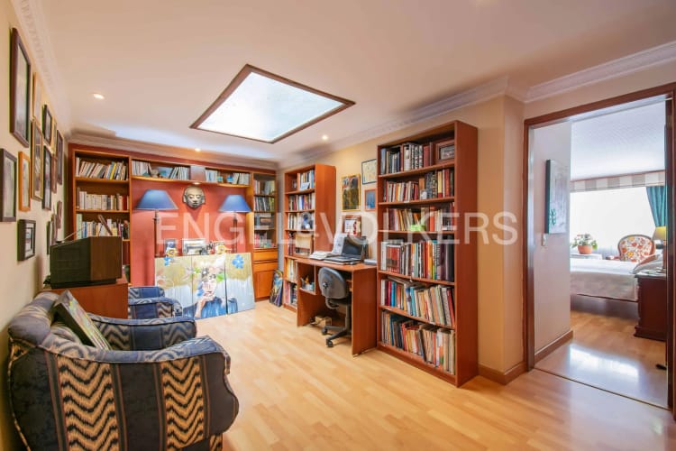 Casa de 4 alcobas en venta en Pontevedra, Bogotá, 450 m² · foto 14 de 17
