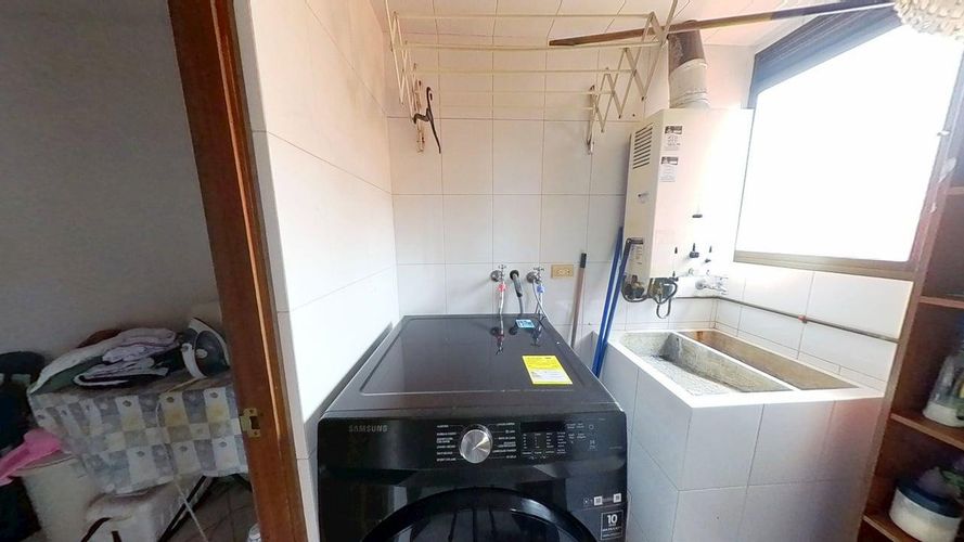 Apartamento de 4 alcobas en venta en San Patricio, Bogotá, 132 m² · foto 15 de 24