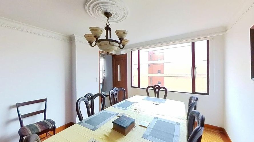 Apartamento de 4 alcobas en venta en San Patricio, Bogotá, 132 m² · foto 9 de 24