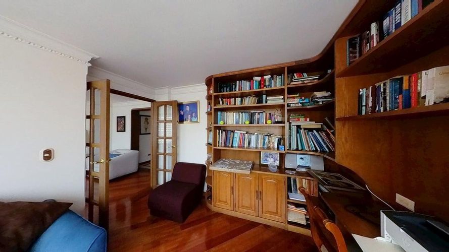 Apartamento de 4 alcobas en venta en San Patricio, Bogotá, 132 m² · foto 7 de 24