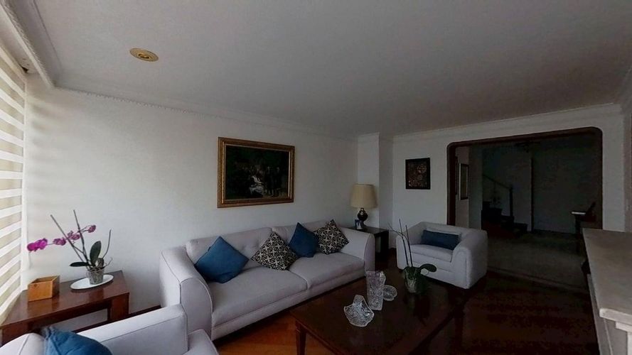 Apartamento de 4 alcobas en venta en San Patricio, Bogotá, 132 m² · foto 3 de 24