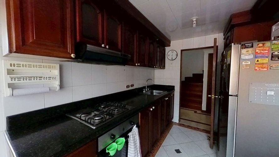Apartamento de 4 alcobas en venta en San Patricio, Bogotá, 132 m² · foto 13 de 24