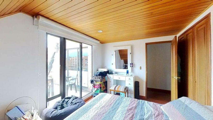 Apartamento de 4 alcobas en venta en San Patricio, Bogotá, 132 m² · foto 17 de 24