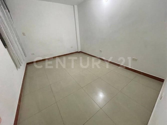 Edificio en arriendo en San Nicolas, Cali, 1572 m² · foto 8 de 23