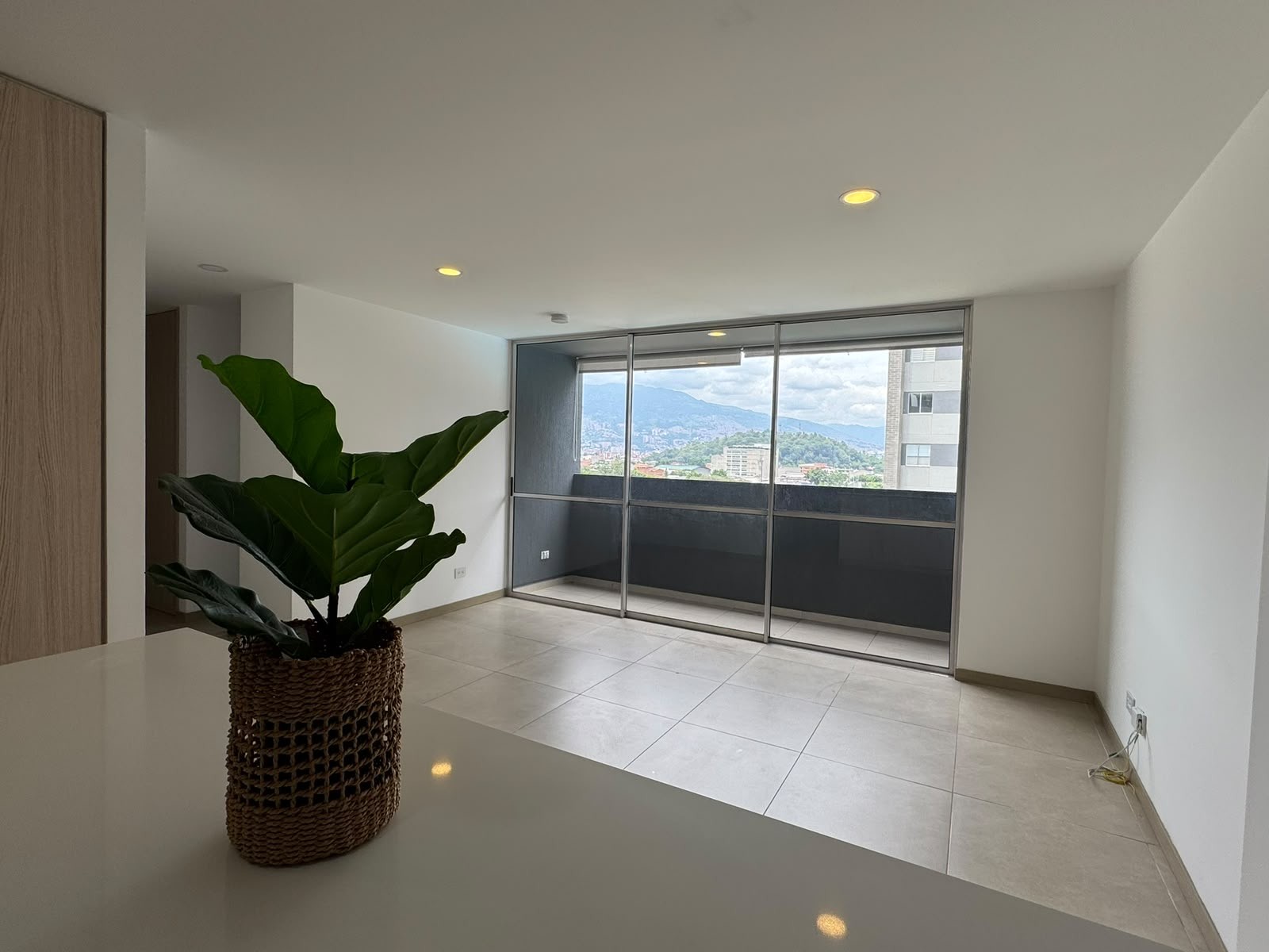 Apartamento en venta en Shellmar, Medellín · foto 3 de 11