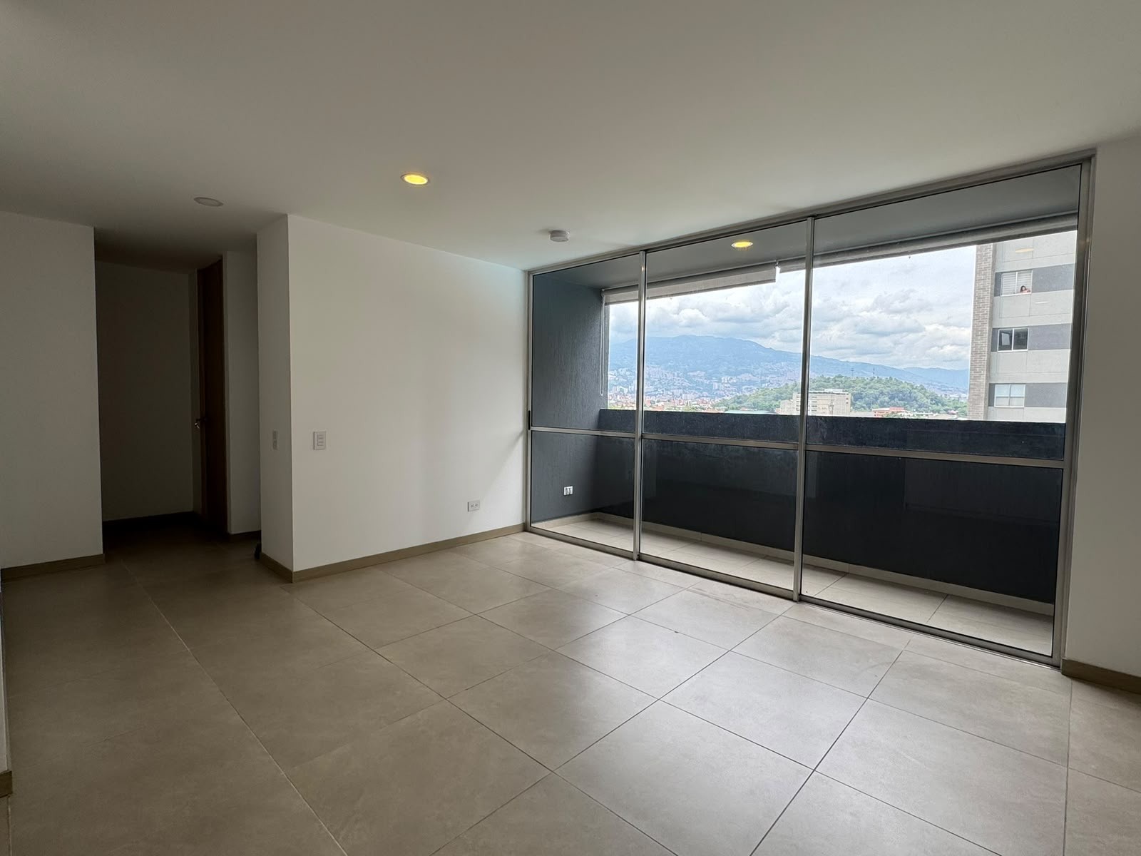 Apartamento en venta en Shellmar, Medellín · foto 4 de 11