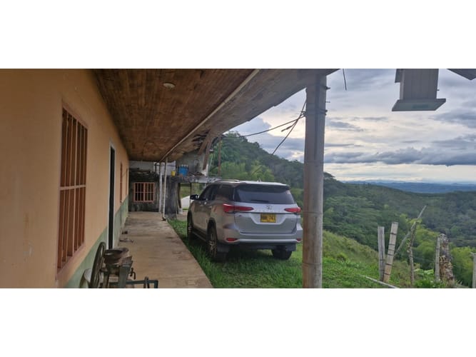 Finca en venta en La Rivera, Armenia, 180 m² · foto 23 de 23