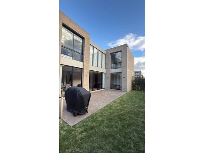 Casa de 3 alcobas en venta en Chuntame, Cajicá, 180 m² · foto 11 de 24