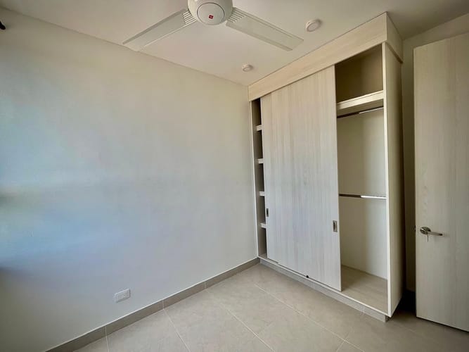Apartamento de 3 alcobas en venta en Ricaurte, 63 m² · foto 8 de 17