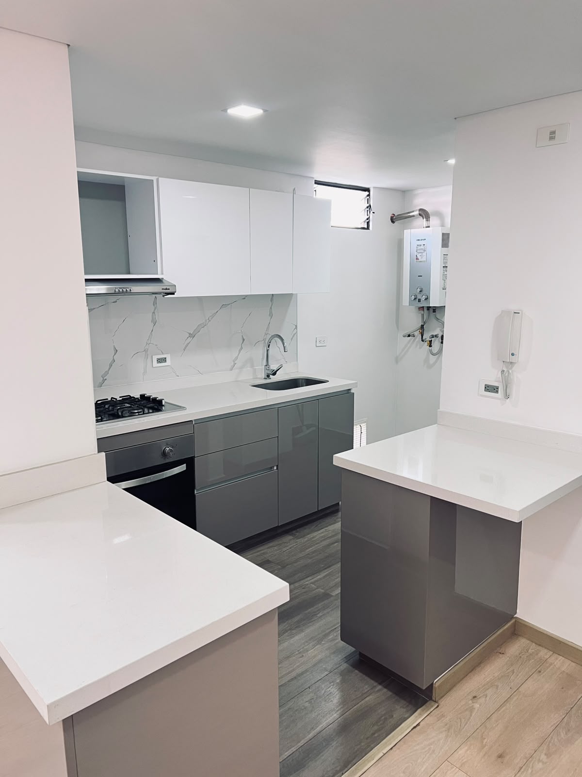 Apartamento en venta en Santa Maria De Los Lagos, Chía · foto 3 de 16