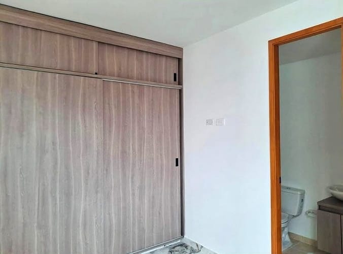 Apartamento de 3 alcobas en venta en Chaparral, Los Patios, 54 m² · foto 3 de 11