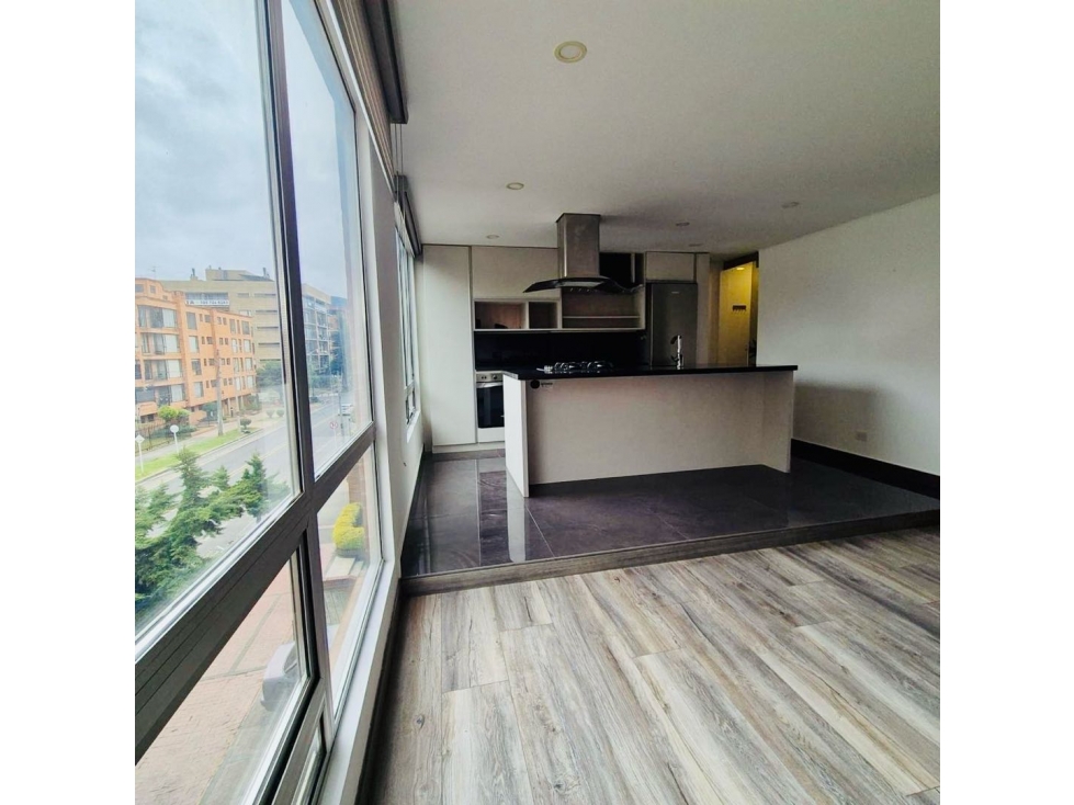 Apartamento en arriendo en Chicó Navarra, Bogotá · foto 4 de 8