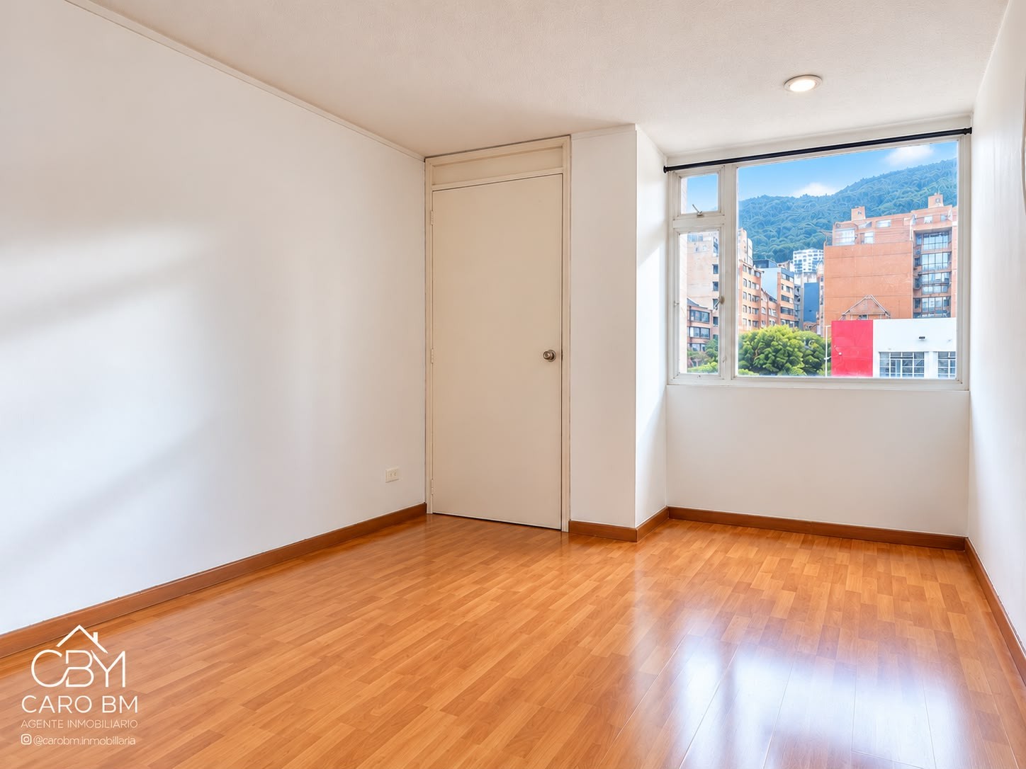 Apartamento en venta en Marly, Bogotá · foto 4 de 9