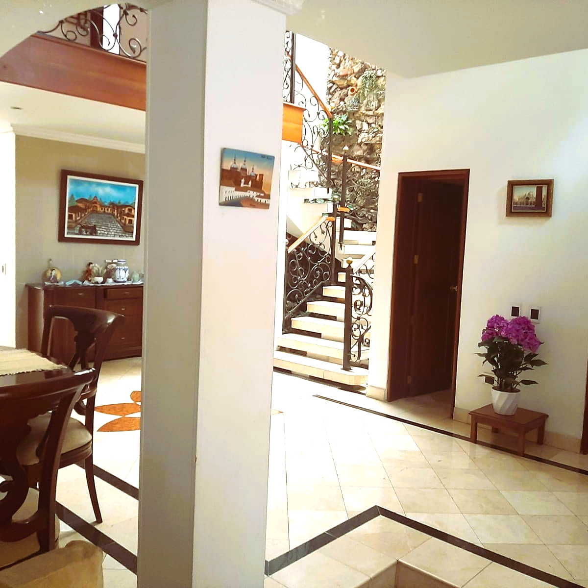 Casa en venta en Cerros De Suba, Bogotá · foto 5 de 19