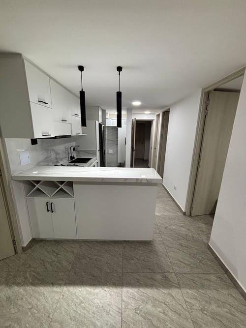 Apartamento de 3 alcobas en venta en Aldea Alta, Girón, 53 m² · foto 3 de 17