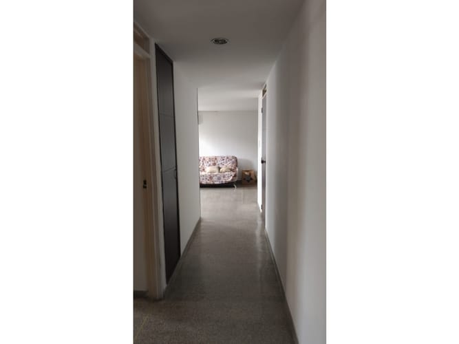Apartamento en venta en Santa Anita, Cali · foto 6 de 13