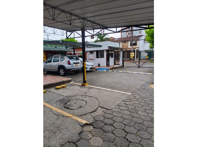 Apartamento en venta en Santa Anita, Cali · foto 12 de 13