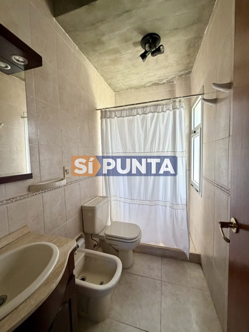 Balneario Bs As, alquiler anual · Foto 7