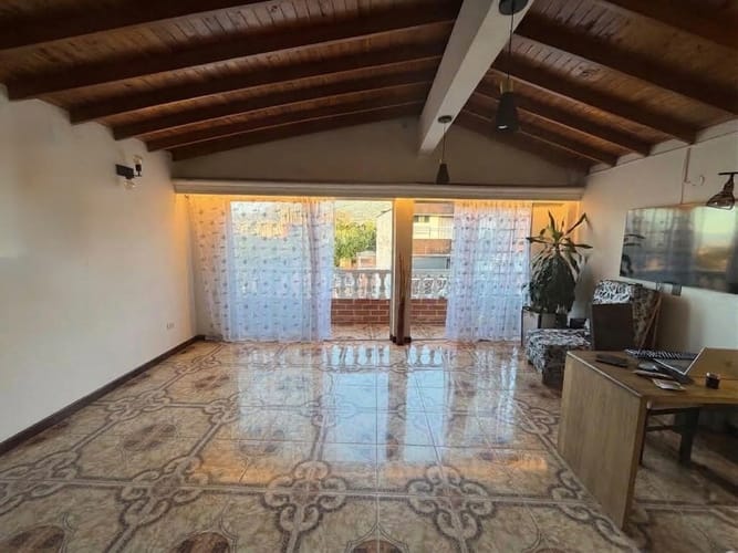 Casa de 3 alcobas en venta en Camino Verde, Envigado, 101 m² · foto 2 de 13