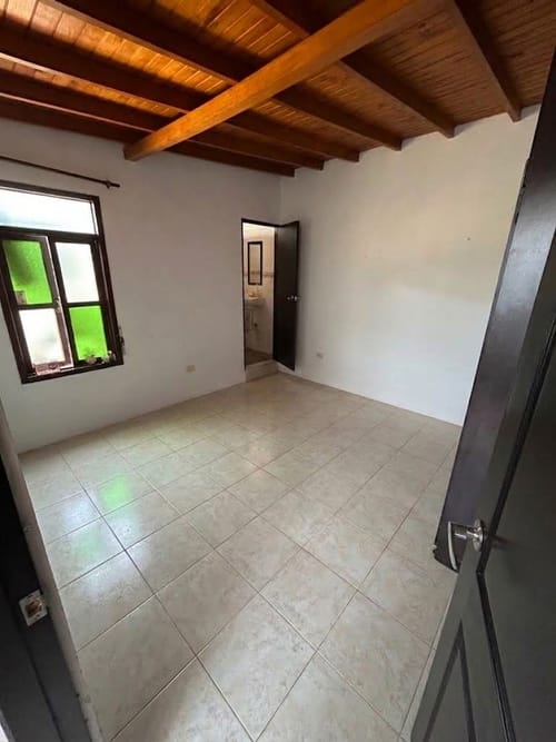 Casa de 3 alcobas en venta en Camino Verde, Envigado, 101 m² · foto 6 de 13