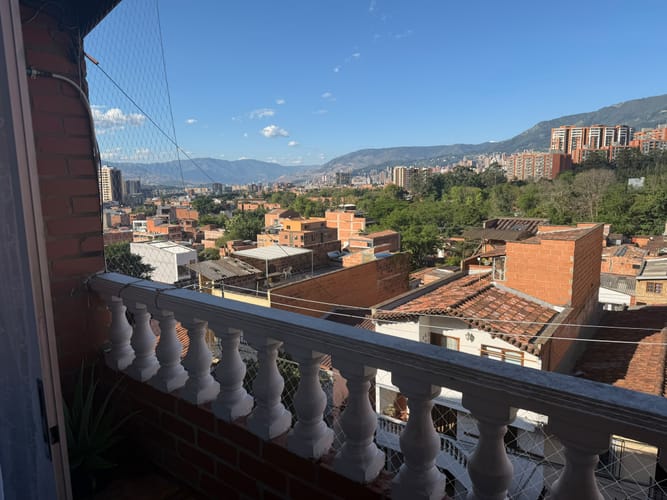 Casa de 3 alcobas en venta en Camino Verde, Envigado, 101 m² · foto 11 de 13
