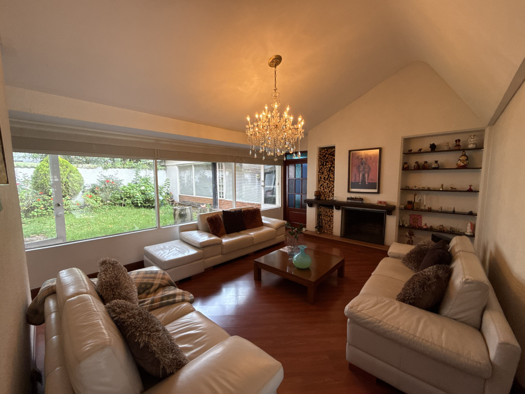Casa en venta en Cedritos, Bogotá · foto 4 de 10