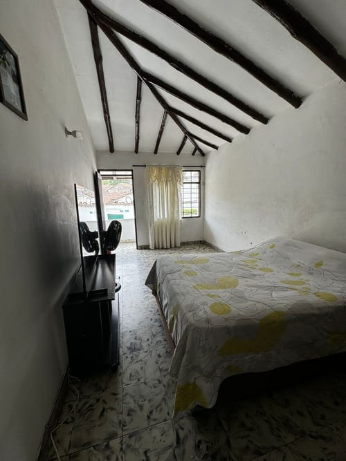 Casa de 4 alcobas en venta en El Bosque, Cali, 200 m² · foto 14 de 18