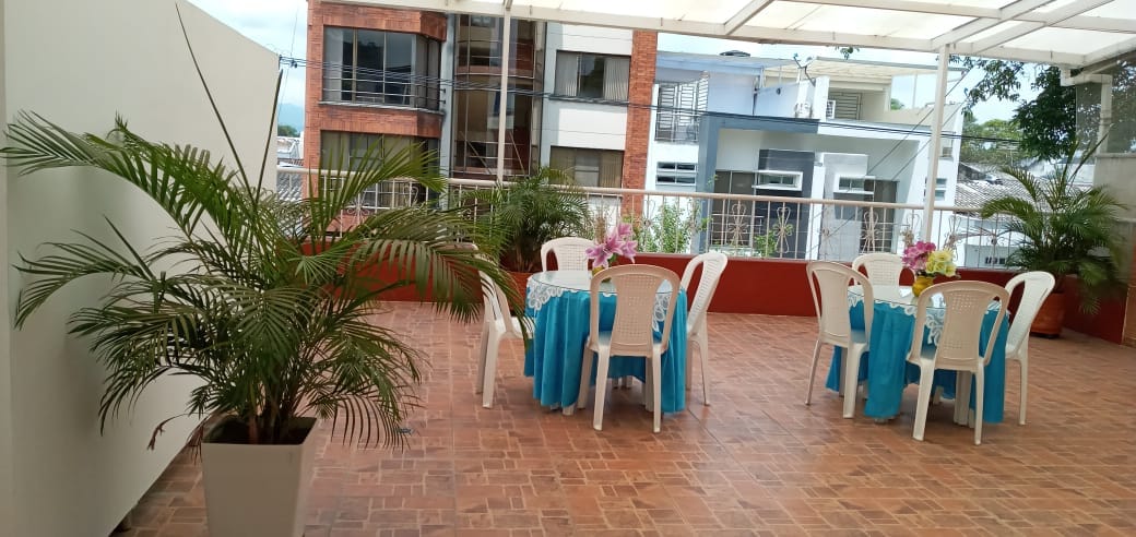 Edificio en venta en El Ingenio, Cali, 1000 m² · foto 13 de 20