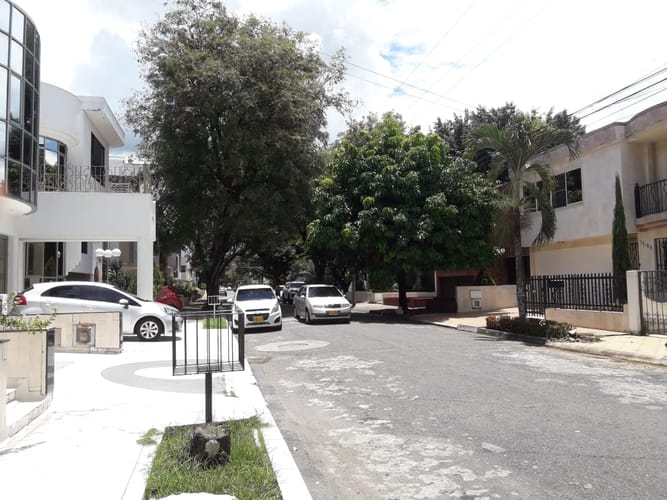 Edificio en venta en El Ingenio, Cali, 1000 m² · foto 17 de 20