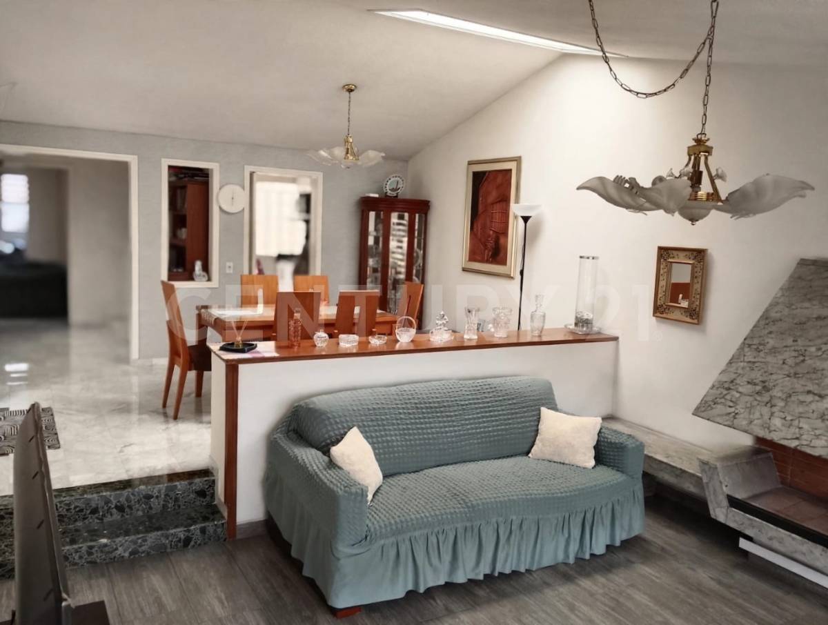 Casa en venta en Modelia, Bogotá · foto 3 de 13