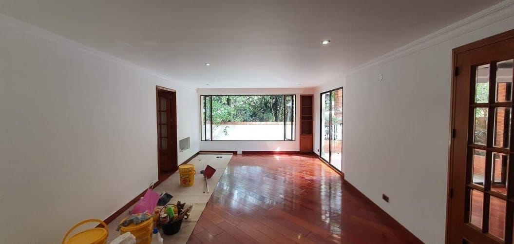 Apartamento de 3 alcobas en venta en Santa Ana Oriental, Bogotá, 235 m² · foto 5 de 19