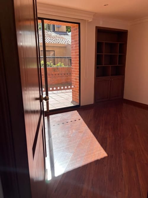 Apartamento de 3 alcobas en venta en Santa Ana Oriental, Bogotá, 235 m² · foto 11 de 19