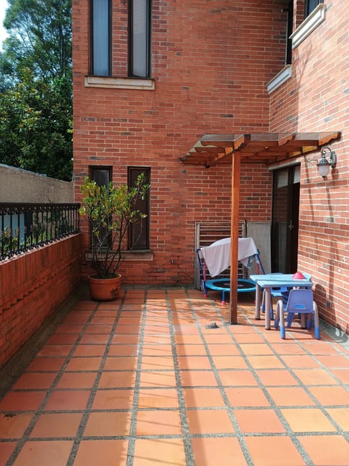 Apartamento de 3 alcobas en venta en Santa Ana Oriental, Bogotá, 235 m² · foto 4 de 19