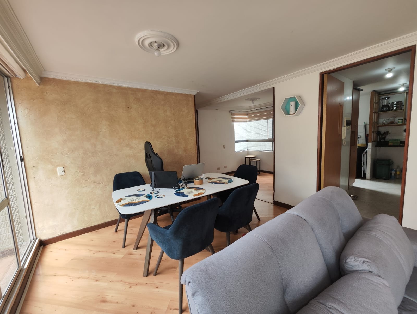 Apartamento en venta en Ciudad Salitre Occidental, Bogotá · foto 4 de 16
