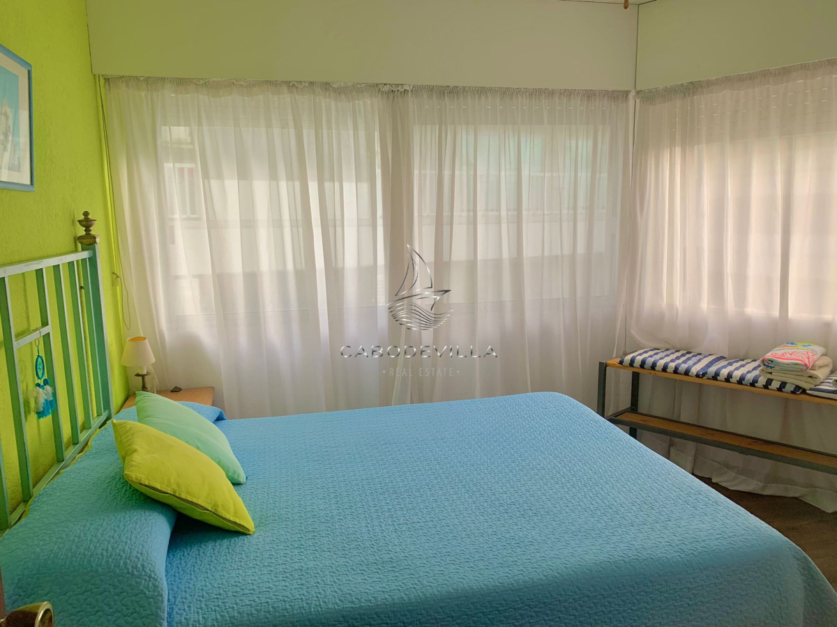 Alquiler anual apartamento Playa Mansa · Foto 4