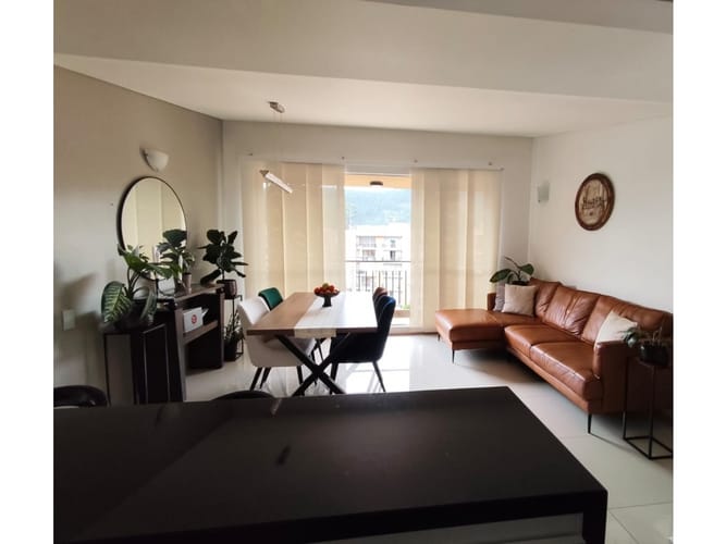 Apartamento de 3 alcobas en venta en Hacienda Casablanca Arboleda, Madrid, 70 m² · foto 3 de 24