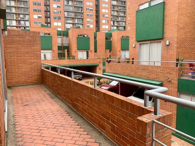 Casa en venta en Gratamira, Bogotá · foto 24 de 24