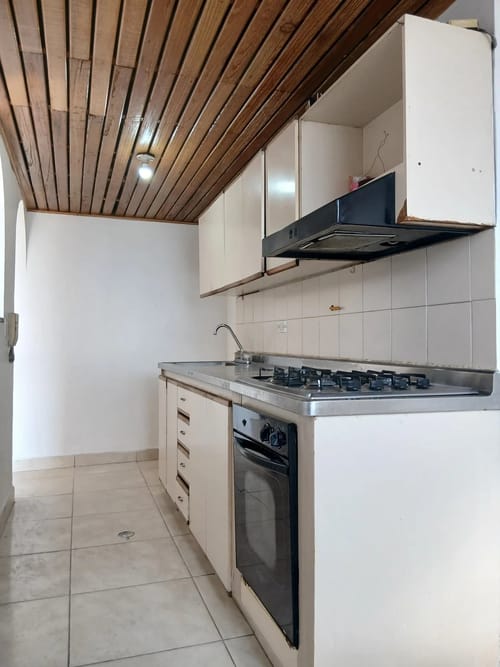 Apartamento de 2 alcobas en arriendo en Altavista, Medellín, 70 m² · foto 6 de 10