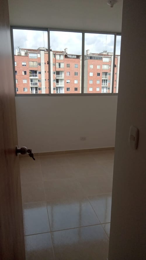 Apartamento de 2 alcobas en venta en El Tejar, Bucaramanga, 55 m² · foto 4 de 7