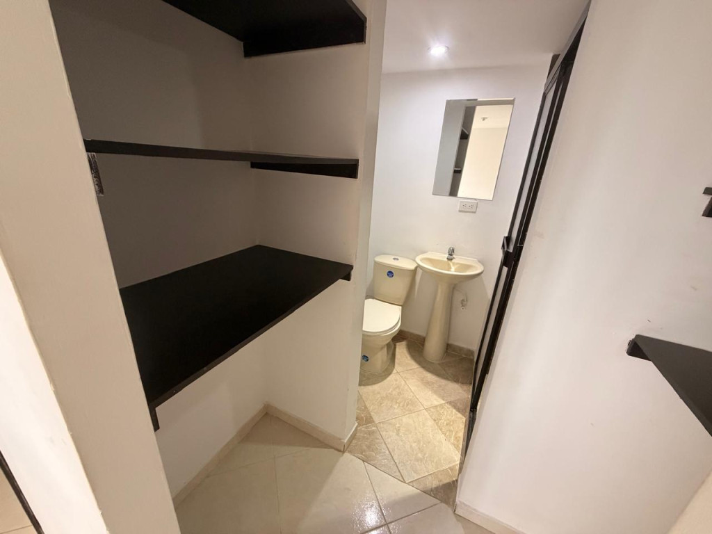 Apartamento en arriendo en Rodeo Alto, Medellín · foto 14 de 15