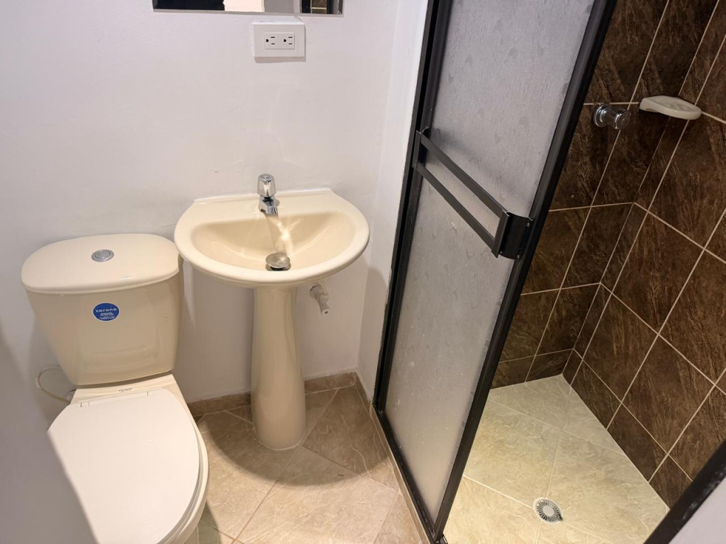 Apartamento en arriendo en Rodeo Alto, Medellín · foto 15 de 15