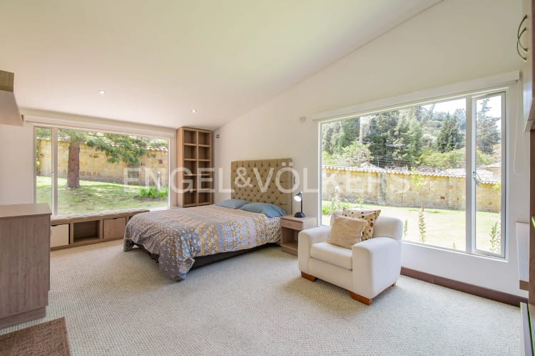 Casa de 4 alcobas en venta en Centro, Sopó, 350 m² · foto 10 de 20