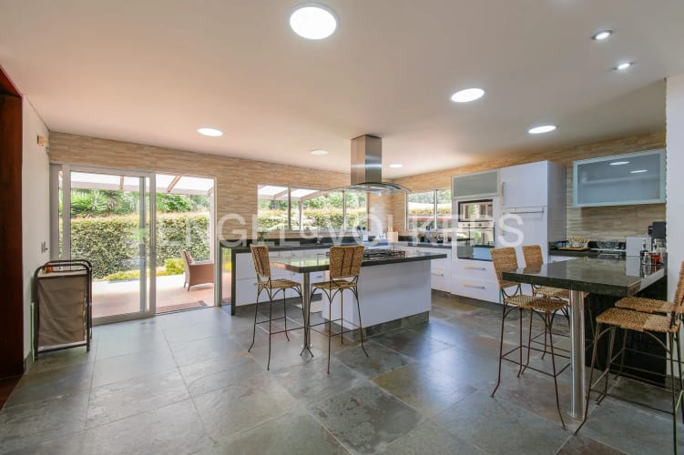 Casa de 4 alcobas en venta en Centro, Sopó, 350 m² · foto 6 de 20