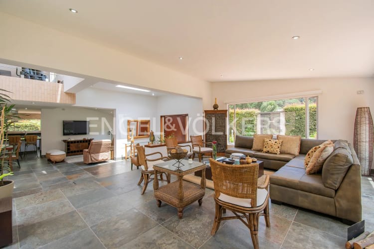 Casa de 4 alcobas en venta en Centro, Sopó, 350 m² · foto 3 de 20