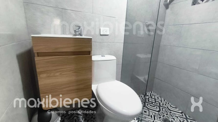 Casa de 3 alcobas en venta en La Gloria, Medellín, 118 m² · foto 8 de 16