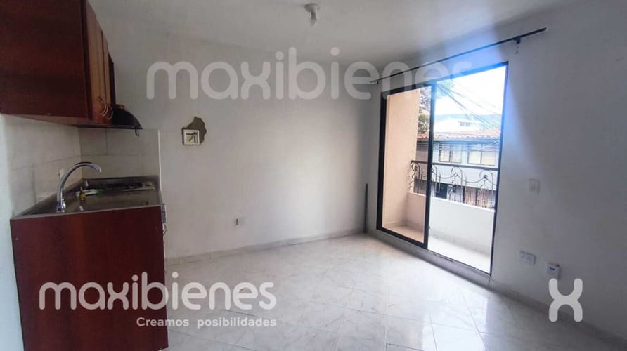 Casa de 3 alcobas en venta en La Gloria, Medellín, 118 m² · foto 10 de 16