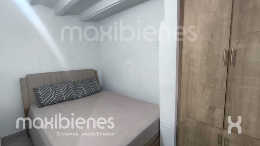 Casa de 3 alcobas en venta en La Gloria, Medellín, 118 m² · foto 12 de 16