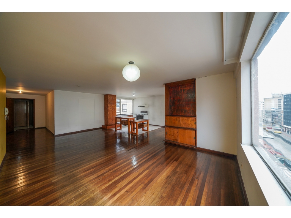 Apartamento en venta en Centro Internacional, Bogotá · foto 2 de 22