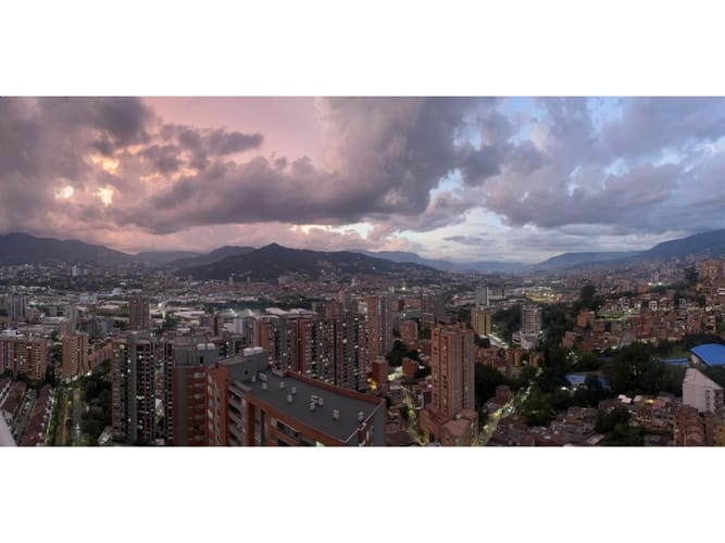 Apartamento de 3 alcobas en venta en Maria Auxiliadora, Sabaneta, 77 m² · foto 5 de 13